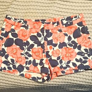 Floral GAP Women's Shorts Size 16